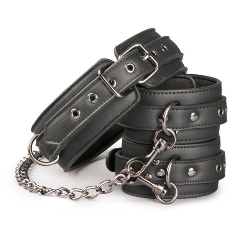Leather Collar With Handcuffs 8718627528297